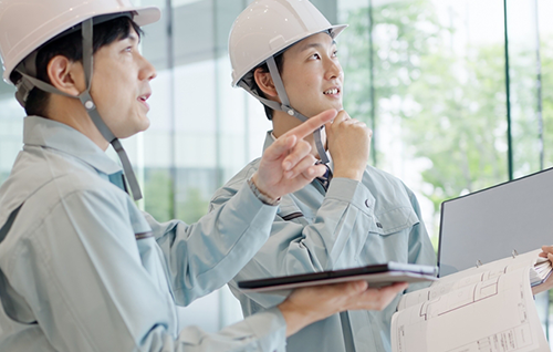 アシマ設備の作業員